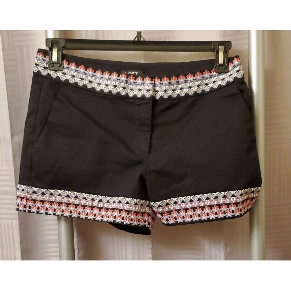 LOFT Embroidered Shorts Women's Sz 4 Floral Border Print Black Cotton